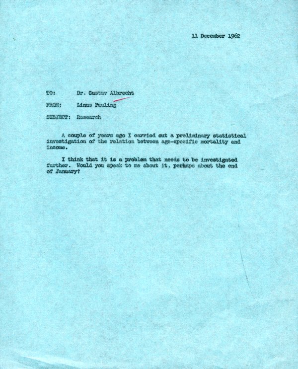Memo from Linus Pauling to Gustav Albrecht Page 1. December 11, 1962