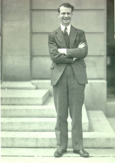 Linus Pauling, Iowa City, Iowa. Picture. 1936