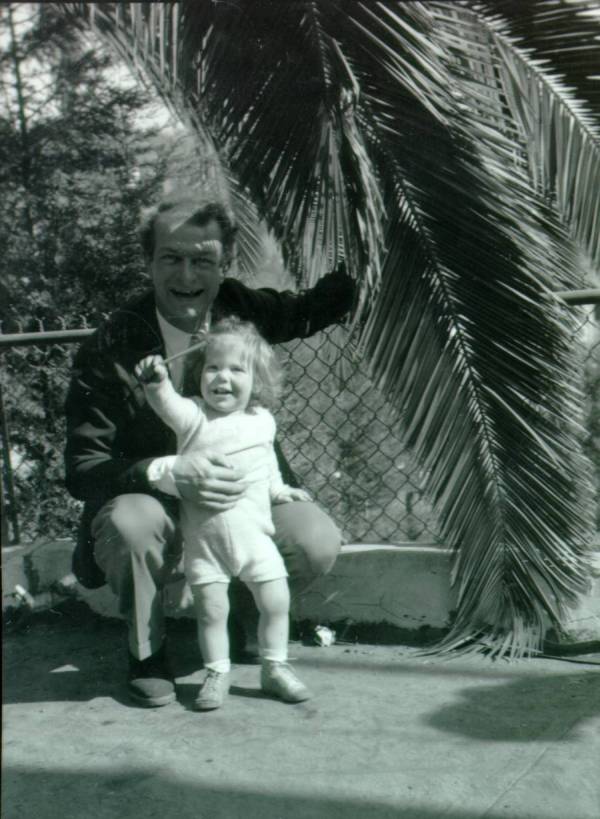 Linus and Crellin Pauling, Huntington Gardens, San Marino, California. Picture. 1939