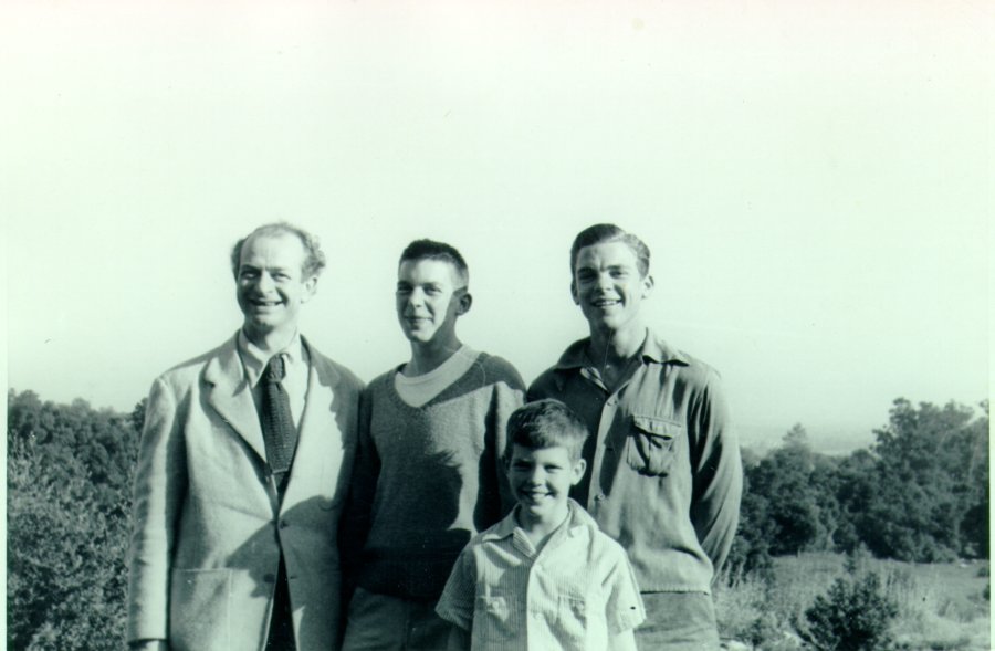 Linus Pauling with his sons - Peter, Crellin and Linus, Jr.