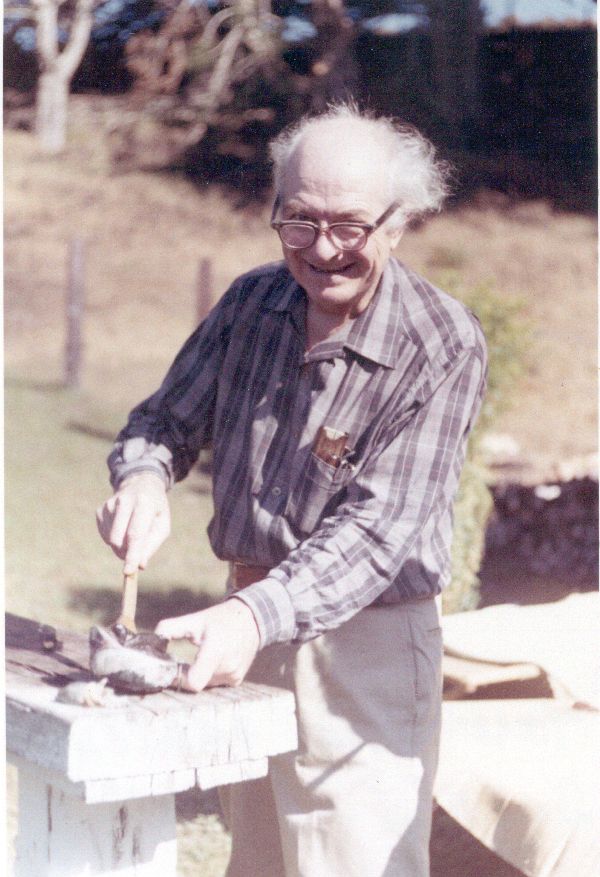 Linus Pauling harvesting abalone. Picture. 1963
