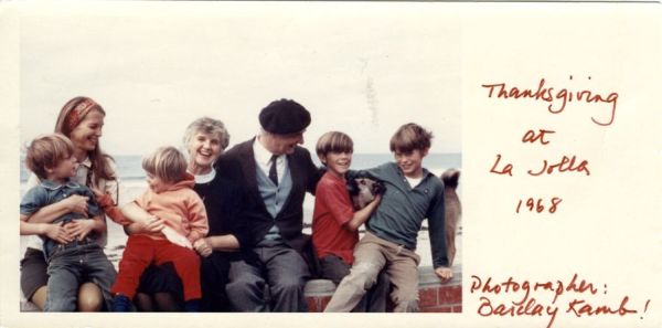 Linda Pauling Kamb, Ava Helen Pauling and Linus Pauling with Linda's four boys: Anthony, Linus Peter ("Gubbie"), Carl Alexander ("Sasha") and Barclay James ("Barkie"). La Jolla, California. Picture. November 28, 1968
