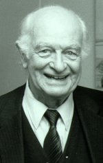 Interview with Linus Pauling.