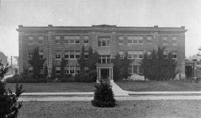 <p>The Dairy Building, ca. 1920s. The Dairy Building was designed by John Bennes and built in 1912-1913. Originally it included offices for <span class='highlight1 bold'>Dairy</span> Husbandry and the butter and cheese-making labs. Renamed Social Sciences Hall,</p><p>				it has been used by what is now the College of Liberal Arts since 1951 and is currently named Gilkey Hall.</p>