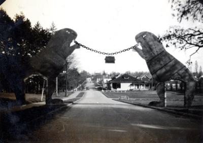 Unidentified "Beaver gate," ca 1928.