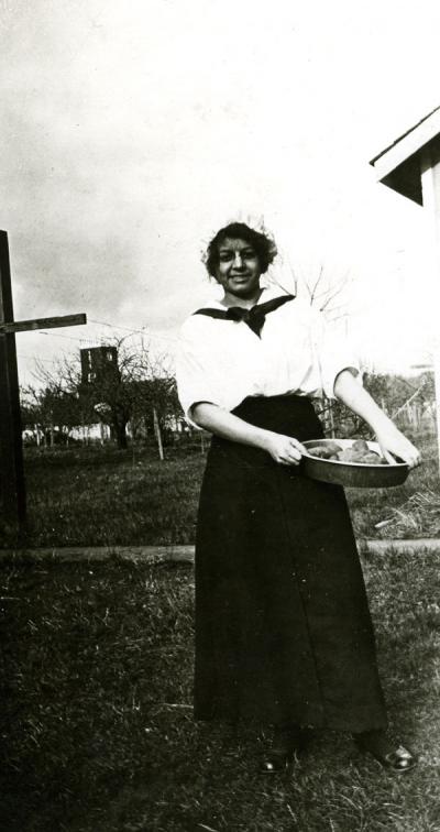 Agnes Gregson, circa 1915.