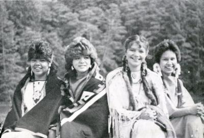 Image of Native American women extracted from the  magazine, Summer/Fall 1986.