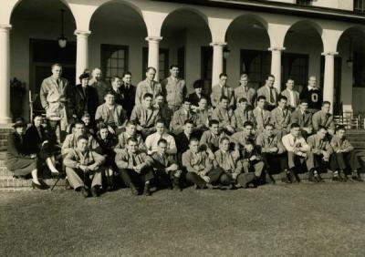 Rose Bowl team picture, 1942