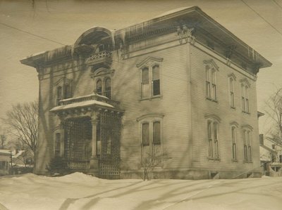 Black and white photograph of a house.