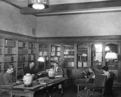 The McDonald Rare Books Room.