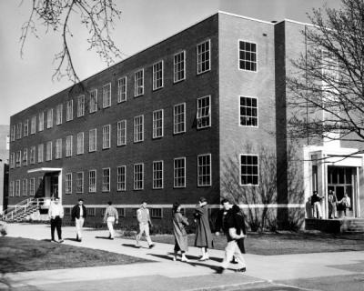 Gleeson Hall, the chemical engineering building, ca. 1960s.
