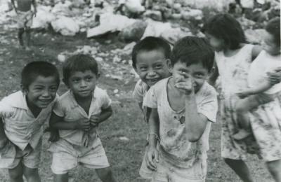 Image of children in Cham Kom, Mexico, 1968.