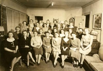 Delta Kappa Gamma group photo, ca 1940s.