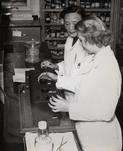 Unidentified women in a Nutrition Research Laboratory, 1950.