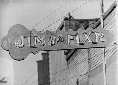 &quot;Jim the Fixr&quot; Sign