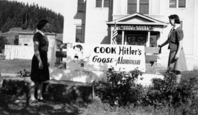 Cook Hitler&#039;s Goose in Aluminum